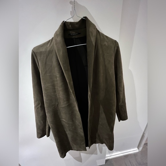 Tahari blazer - Picture 1 of 3